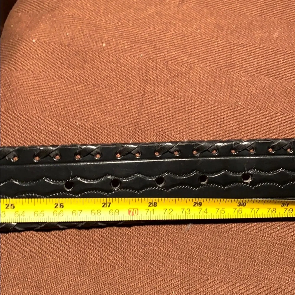 NWOT Bonded Leather Belt w/embellishments pattern